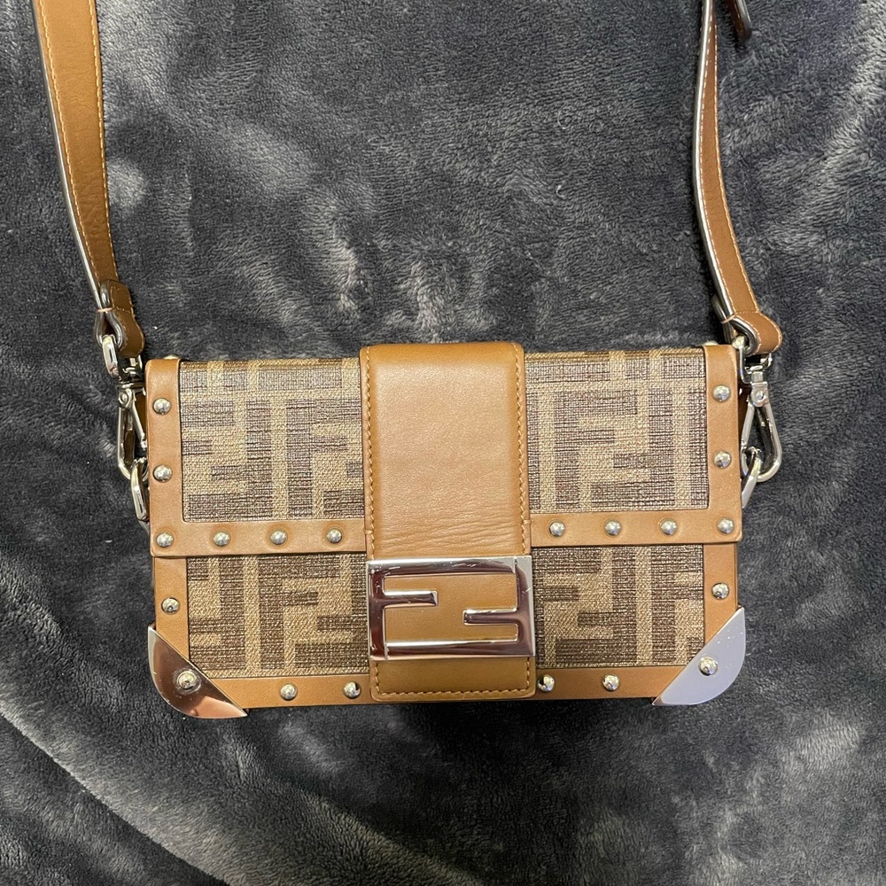 Fendi Baguette Trunk Mini